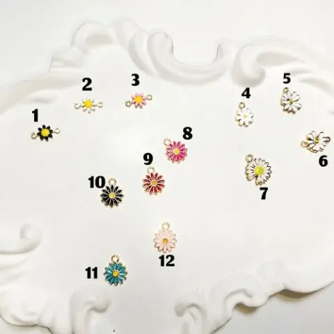 گل بابونه و داوودی