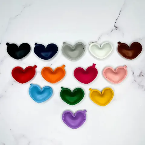قلب چرمی پفکی رنگی